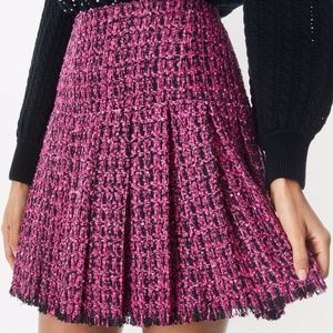 ALICE + OLIVIA EMILIE PLEATED TWEED MINI SKIRT